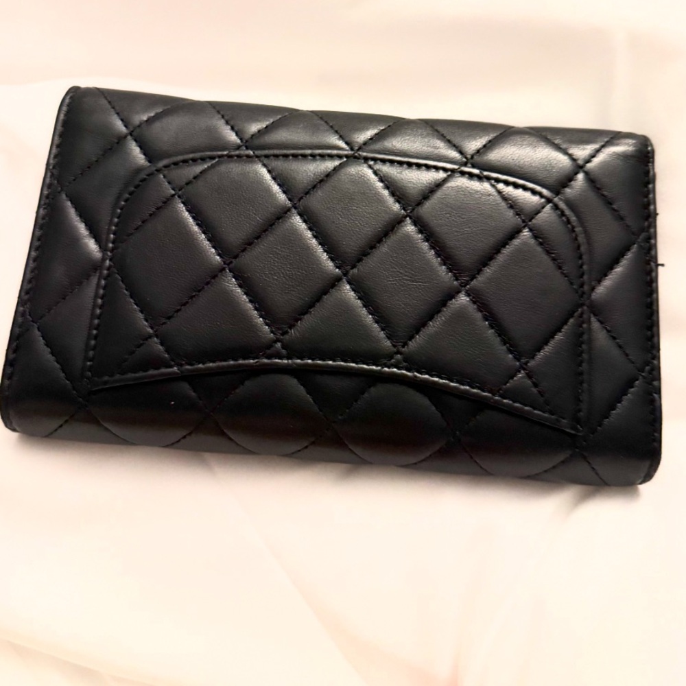 Chanel Classic Flap Wallet - Picture 2 of 11